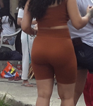 Coroa toda gostosa marcando o bucetão