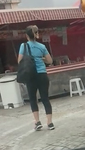 Loira muito gostosa de legging
