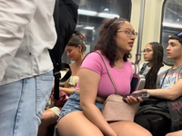 PYT LATINA PHAT ASSCHEEKS EM CALÇÕES DE CORTE