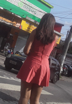 Que delicia de ninfetinha de vestidinho curto