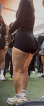 Rabo gostoso dess aloira de shorts preto