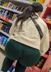 ela faz a gente se acabar na punheta