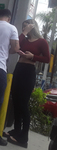 Fiquei de longe só imaginando essa loira deliciosa de quatro
