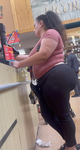 Latina gostosa com um bundão enorme, do jeito que eu gosto????