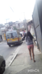 Morena gostosa de shortinhos