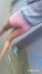 Morena gostosa de shortinhos