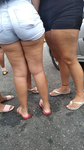 Peguei ela em duas bermudas diferentes mas o rabo é o mesmo