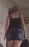 Flagra  da Deliciosa Esposa do meu amigo de shortinhos