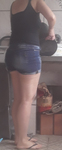 Flagra  da Deliciosa Esposa do meu amigo de shortinhos