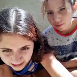 3 Putinhas Safadas se masturbando 1