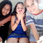 3 Putinhas Safadas se masturbando 1