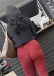 Latina Milf novinha em folha