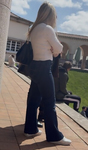 MILF portuguesa curvilínea de calça jeans