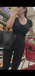 Milf madura com bunda grande em leggings pretas