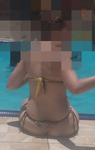 Loira Rabuda na Piscina Com fio  dental enterrado no Cú Gost