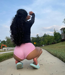 @kaitlinashleybleu Gata deliciosa