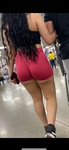 Continue deixando suas namoradas saírem assim, rsrsrs