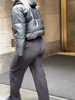 Não vou deixar essa pica-pau pular para fora do caminho ????????