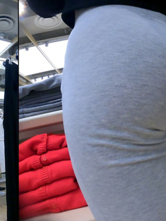 Gostosa Deixando os homens maravilhados com seu rabo