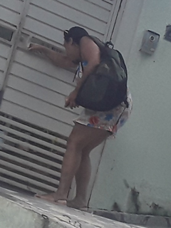 Mãe e Filha Gostosas pena que estava de longe