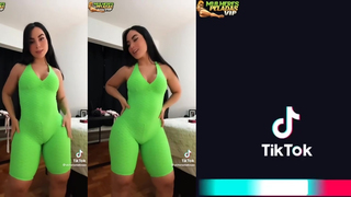Victoria Matosa dançando