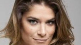 Priscila Fantin nua atriz peituda da Globo dando a buceta