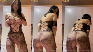 Fran Piaia num lingerie
