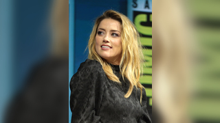 Amber Heard ex de Johnny Dapp transando