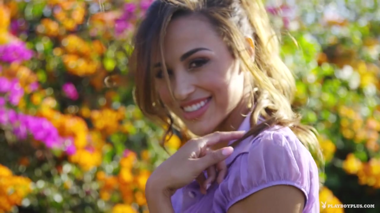 Ana Cheri 39