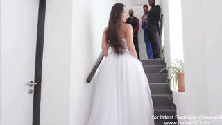 Nuria Millan com duas rolas no cu