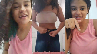 NOVINHA MORENA CACHEDA LIVE NO TRABALHO