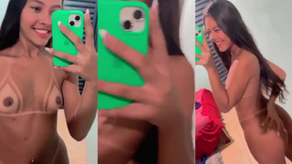 Novinha bronzeada