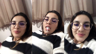 Luna gozando