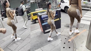Latina com bunda grande e gostosa