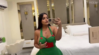 Maior bunda da net chupa e senta na piroca