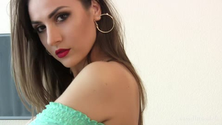 Raquel Z 4